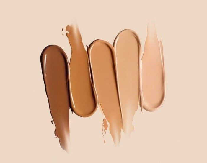 10 tips and tricks on how to apply flawless foundation society19